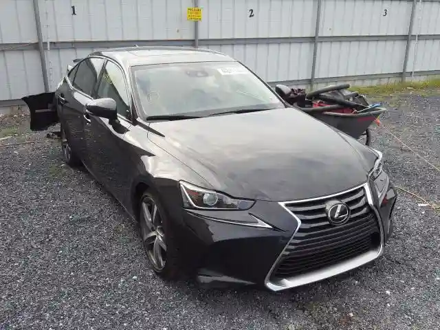 JTHC81D24J5033321 2018 LEXUS IS 300-0