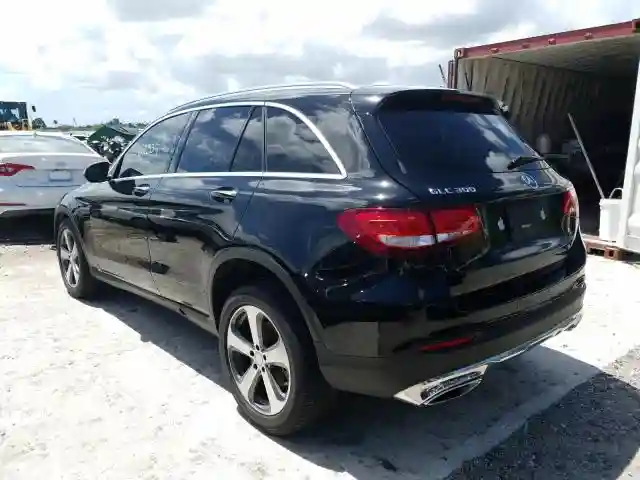 WDC0G4JB6HF140138 2017 MERCEDES-BENZ GLC 300-2