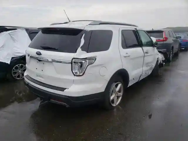 1FM5K7D8XKGA02191 2019 FORD EXPLORER XLT-3