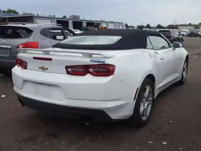 1G1FB3DX3K0150211 2019 CHEVROLET CAMARO LS-3
