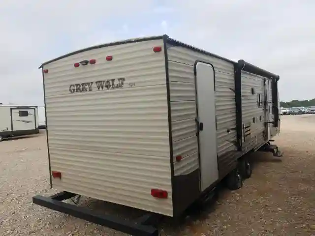 4X4TCKB27HK036969 2017 WILDWOOD GREY WOLF-3