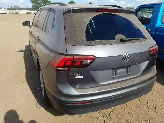 3VV1B7AX3KM198416 2019 VOLKSWAGEN TIGUAN S-2