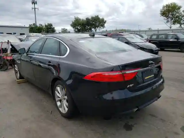 SAJBJ4FX8JCY69125 2018 JAGUAR XF PREMIUM-2