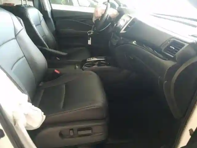 5FNYF5H95JB030812 2018 HONDA PILOT TOURING-4