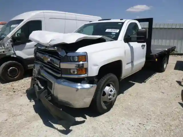 1GB3CYCG1GF199132 2016 CHEVROLET SILVERADO C3500-1