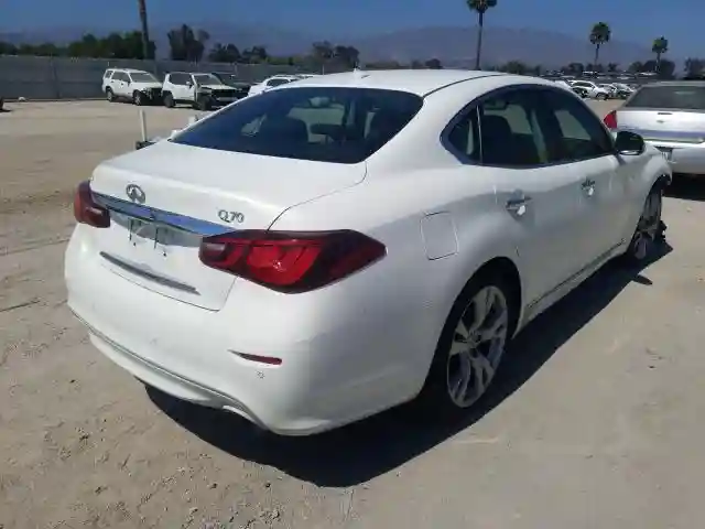 JN1BY1AP2FM541686 2015 INFINITI Q70 3.7-3