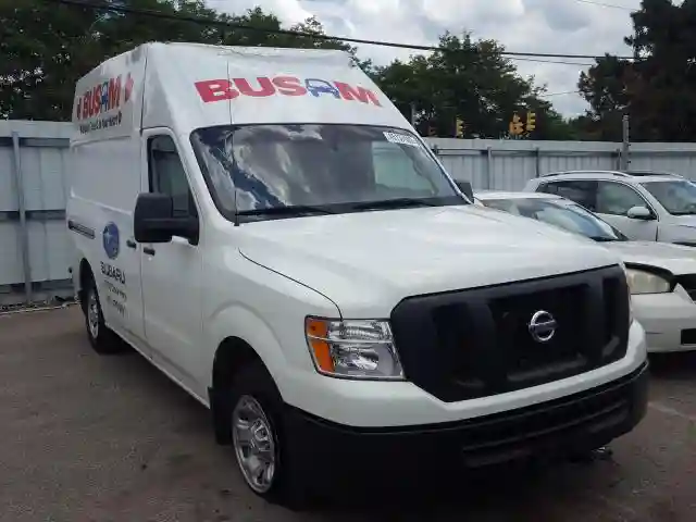 1N6BF0LY5KN806623 2019 NISSAN NV 2500 S-0
