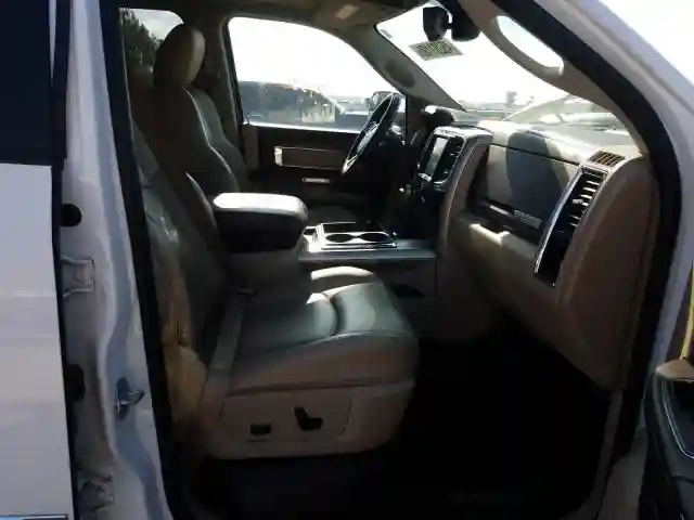 1C6RR6VT8FS624359 2015 RAM 1500 LARAMIE-4