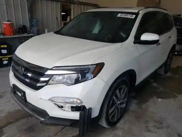 5FNYF5H95JB030812 2018 HONDA PILOT TOURING-1