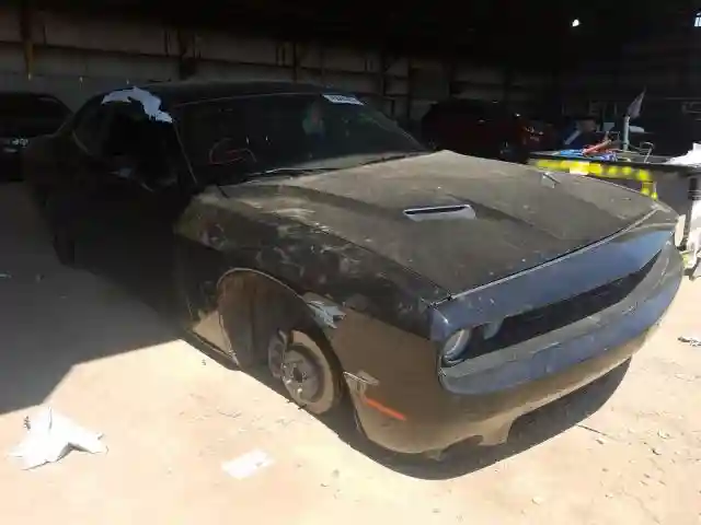 2C3CDZAG8JH199849 2018 DODGE CHALLENGER SXT-0