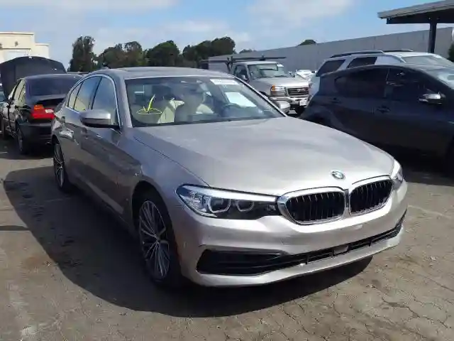 WBAJA5C50KBX88076 2019 BMW 530 I-0