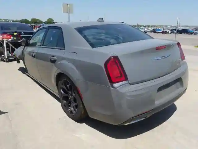 2C3CCABG5KH516460 2019 CHRYSLER 300 S-2