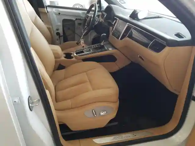 WP1AB2A56JLB33333 2018 PORSCHE MACAN S-4