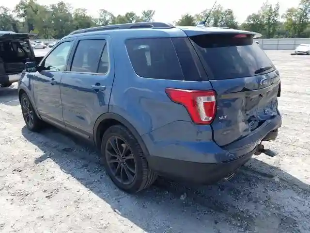 1FM5K7D86JGB51633 2018 FORD EXPLORER XLT-2