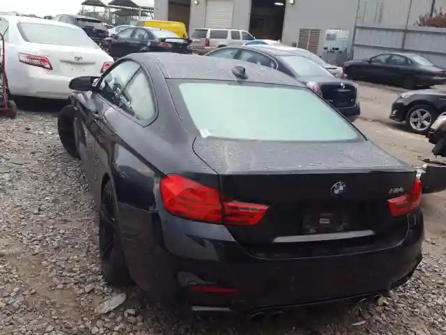 WBS3R9C51GK338559 2016 BMW M4-2