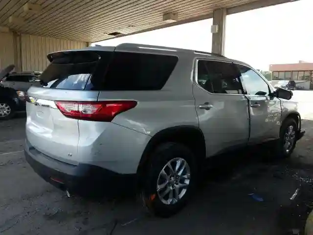 1GNERGKW4JJ279705 2018 CHEVROLET TRAVERSE LT-3