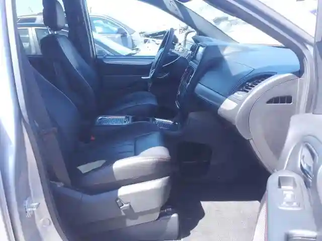 2C4RDGEG6KR770125 2019 DODGE GRAND CARAVAN GT-4