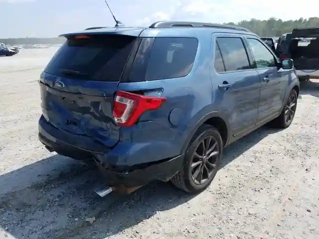 1FM5K7D86JGB51633 2018 FORD EXPLORER XLT-3
