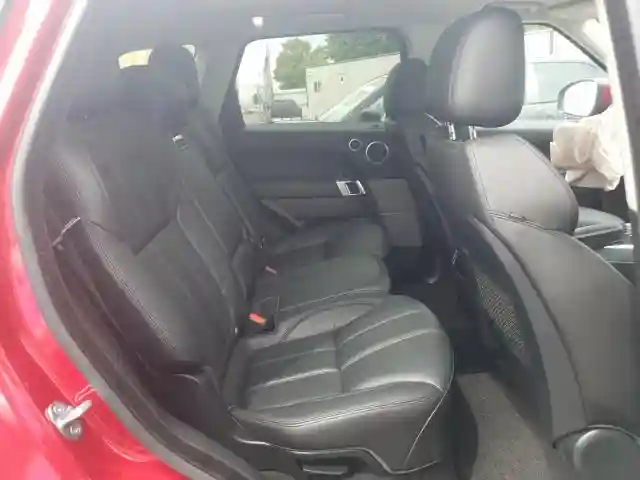 SALWG2FV9HA686056 2017 LAND ROVER RANGE ROVER SPORT SE-5