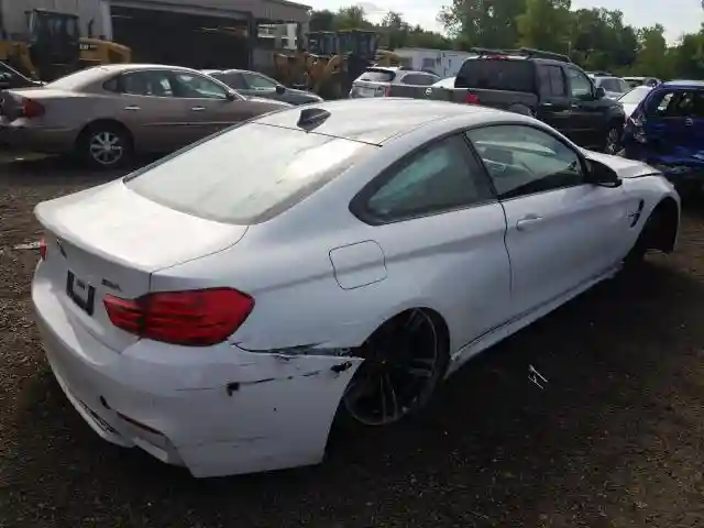 WBS3R9C54GK336305 2016 BMW M4-3