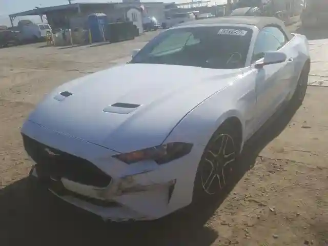 1FATP8UH9L5121405 2020 FORD MUSTANG-1