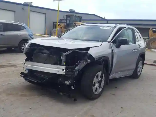 2T3H1RFVXLC055788 2020 TOYOTA RAV4 LE-1