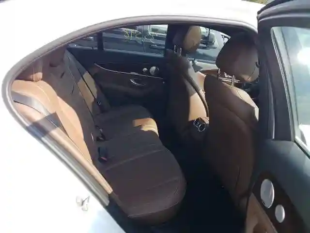 WDDZF4KBXHA078356 2017 MERCEDES-BENZ E 300 4MATIC-5