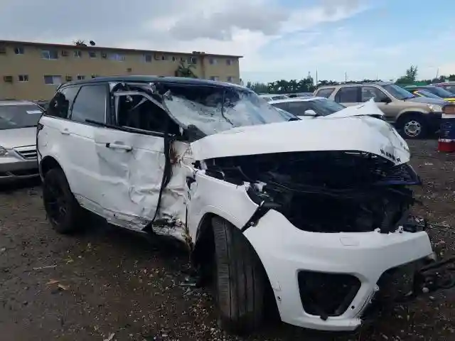 SALWZ2FE8HA153058 2017 LAND ROVER RANGE ROVER SPORT SVR-0