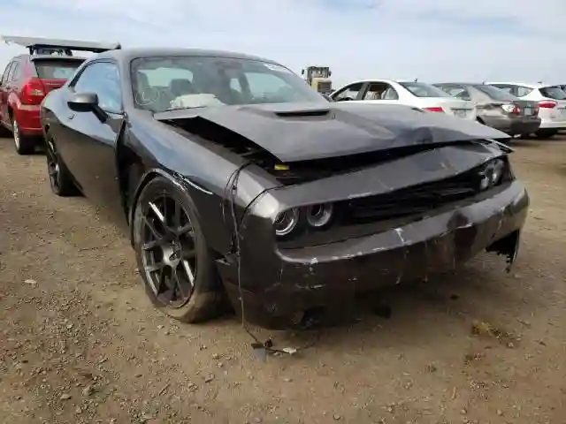 2C3CDZBT5GH119833 2016 DODGE CHALLENGER R/T-0