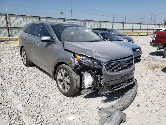 5XYPKDA50KG447936 2019 KIA SORENTO SX-0