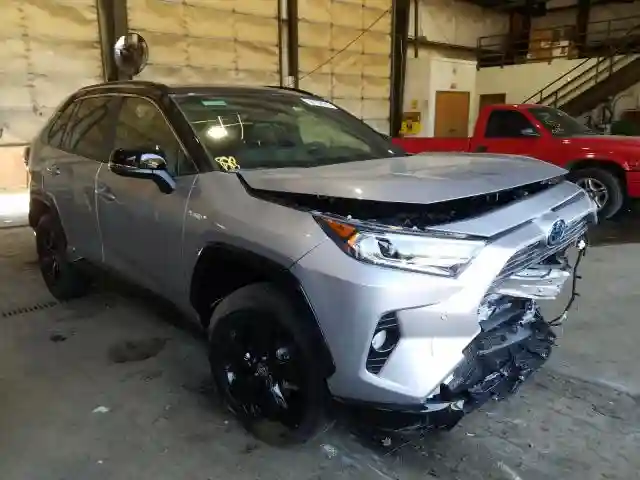 JTME6RFV9LD501994 2020 TOYOTA RAV4 XSE-0