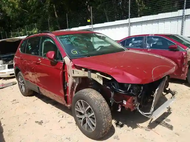 3VV3B7AX7KM095668 2019 VOLKSWAGEN TIGUAN SE-0