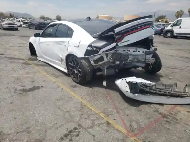 2C3CDXCT2HH607285 2017 DODGE CHARGER R/T-2