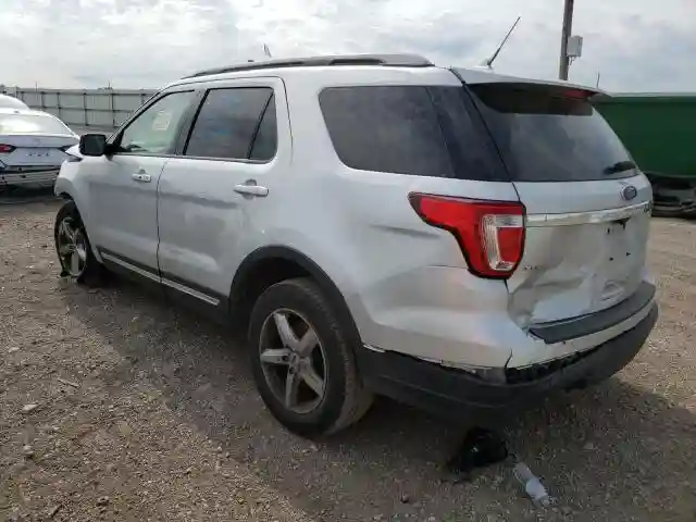 1FM5K7D84KGB47355 2019 FORD EXPLORER XLT-2