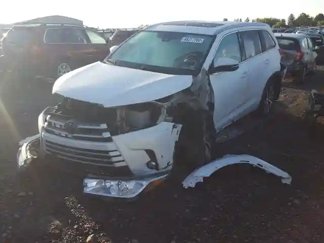 5TDJZRFH7HS364436 2017 TOYOTA HIGHLANDER SE-1