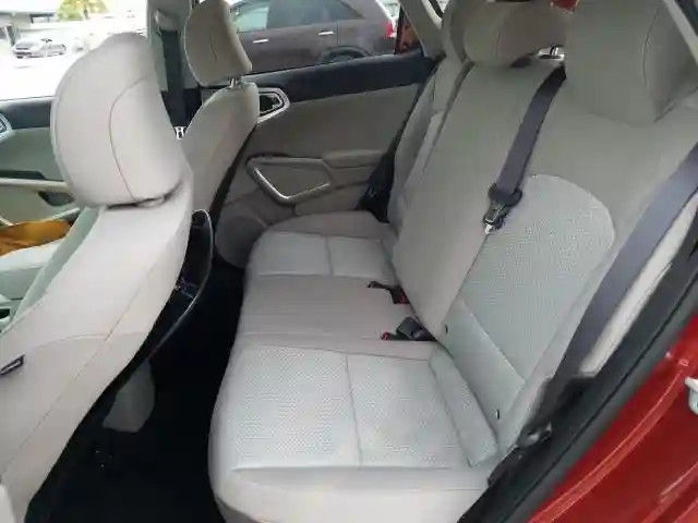 KNDJ23AU2L7115891 2020 KIA SOUL LX-5