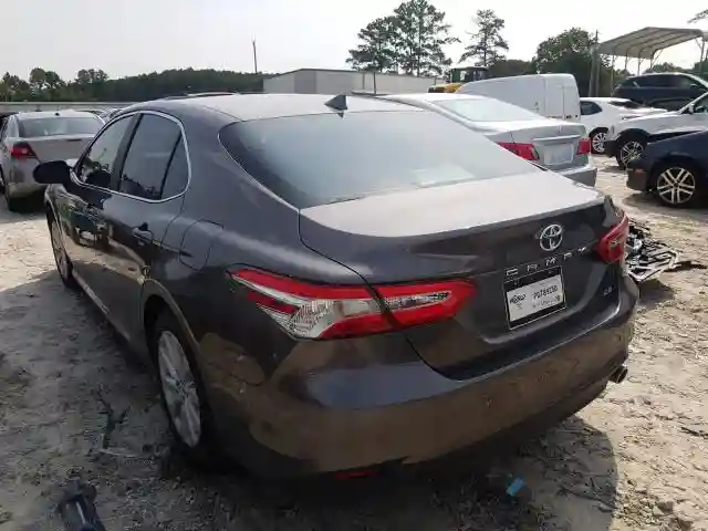 4T1C11AK1LU896401 2020 TOYOTA CAMRY LE-2