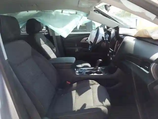 1GNERGKW4JJ279705 2018 CHEVROLET TRAVERSE LT-4