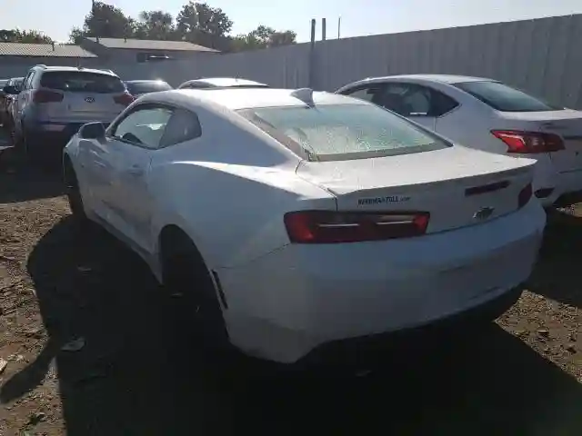 1G1FB1RS8H0106005 2017 CHEVROLET CAMARO LT-2