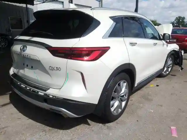 3PCAJ5M15KF132497 2019 INFINITI QX50 ESSENTIAL-3
