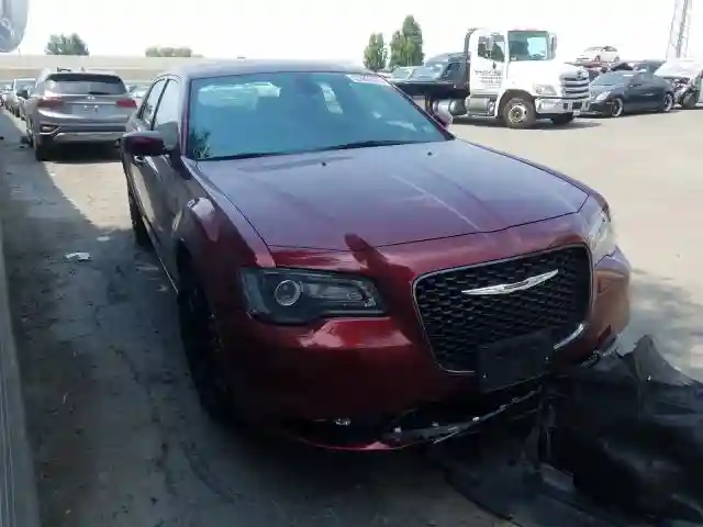 2C3CCABG2KH635115 2019 CHRYSLER 300 S-0