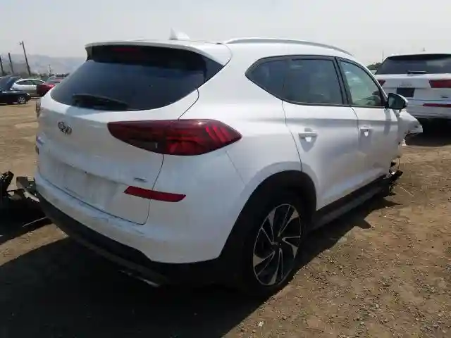 KM8J3CAL6KU972697 2019 HYUNDAI TUCSON LIMITED-3