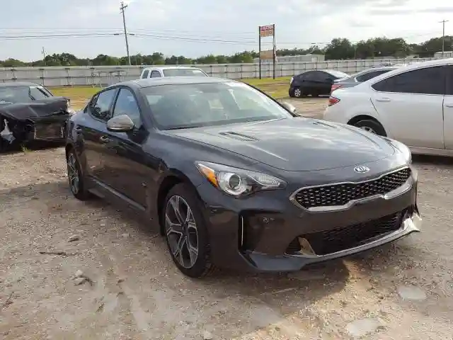 KNAE15LA2L6084650 2020 KIA STINGER-0