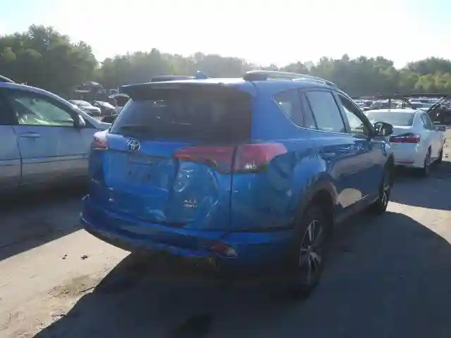 JTMRFREV6JJ741019 2018 TOYOTA RAV4 ADVENTURE-3