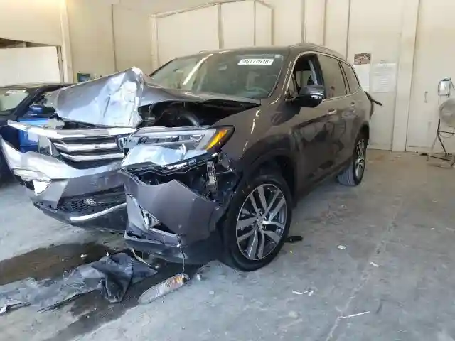 5FNYF5H97JB005670 2018 HONDA PILOT TOURING-1