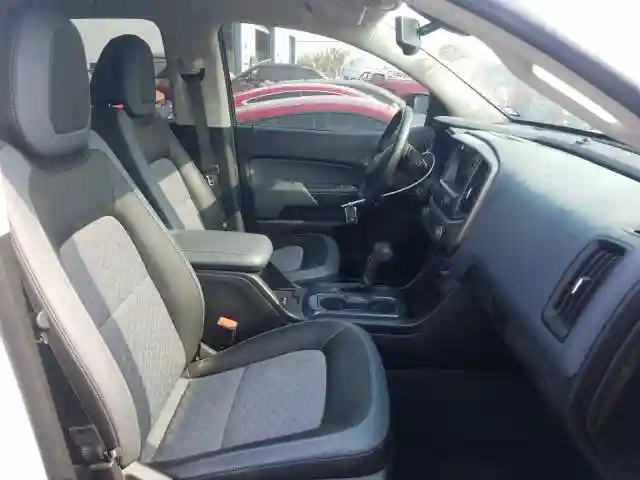 1GCGSDEN5K1243675 2019 CHEVROLET COLORADO Z71-4