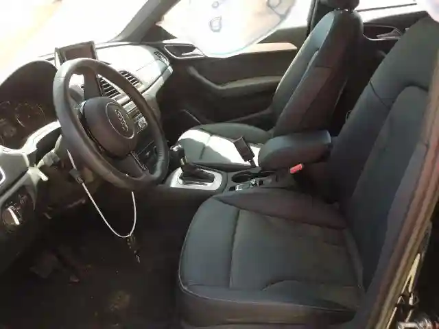WA1JCCFS4JR028624 2018 AUDI Q3 PREMIUM PLUS-4