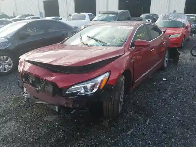 1G4ZP5SS0JU148489 2018 BUICK LACROSSE ESSENCE-1
