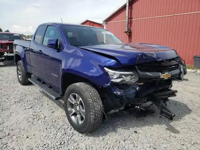 1GCHTDEN0H1244114 2017 CHEVROLET COLORADO Z71-0