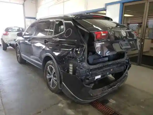 3VV2B7AX5KM045976 2019 VOLKSWAGEN TIGUAN SE-2